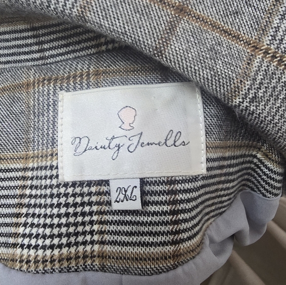 Gray Plaid Double-Breasted Blazer - Picture 3 of 4